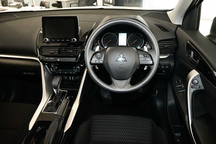 2024 Mitsubishi Eclipse Cross ES