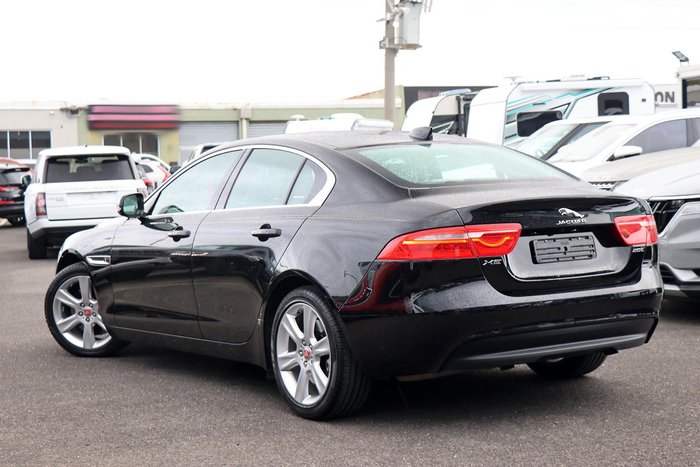 2016 Jaguar XE 20t Prestige