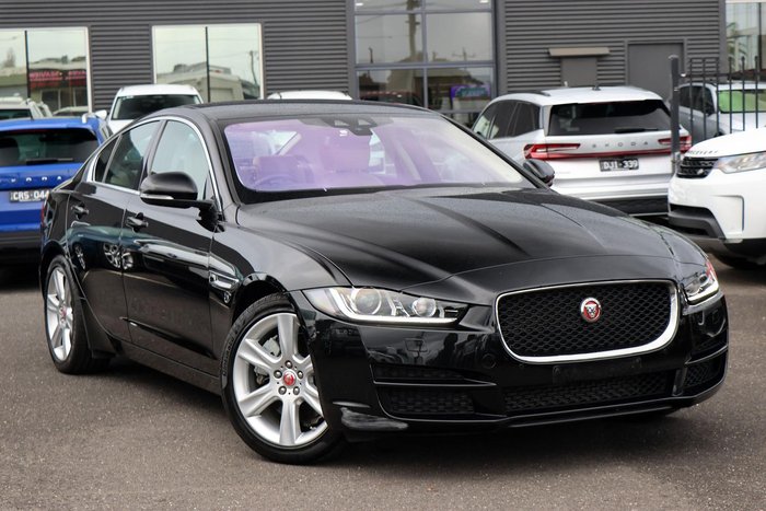 2016 Jaguar XE 20t Prestige