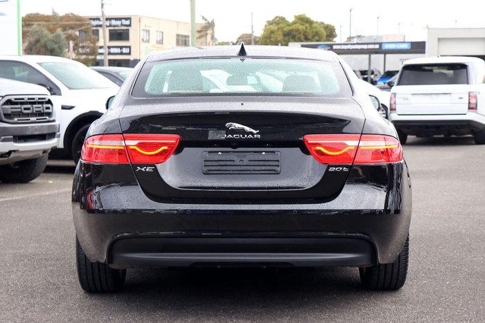 2016 Jaguar XE 20t Prestige
