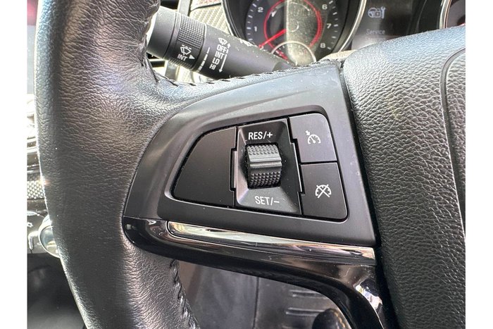 2016 Holden Commodore SV6 Black