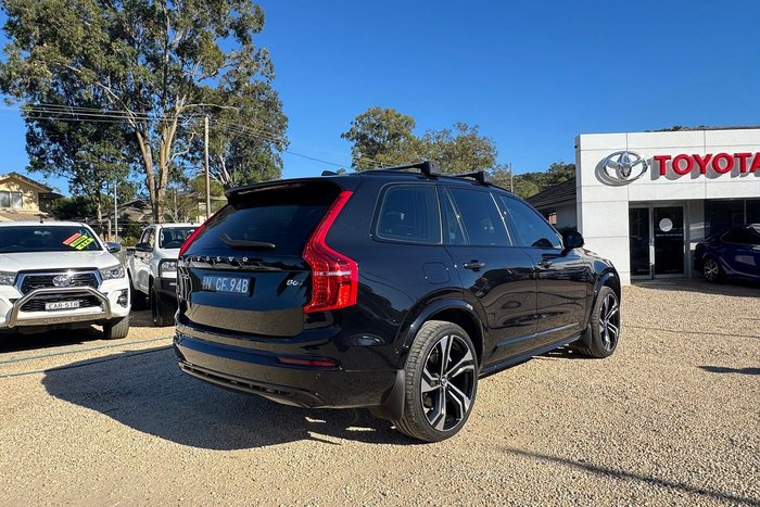 2022 Volvo XC90 Ultimate B6 Dark