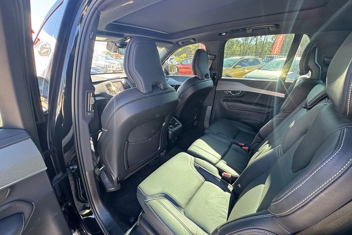 2022 Volvo XC90 Ultimate B6 Dark