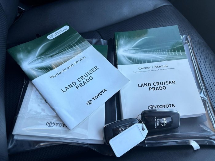 2022 Toyota Landcruiser Prado GXL