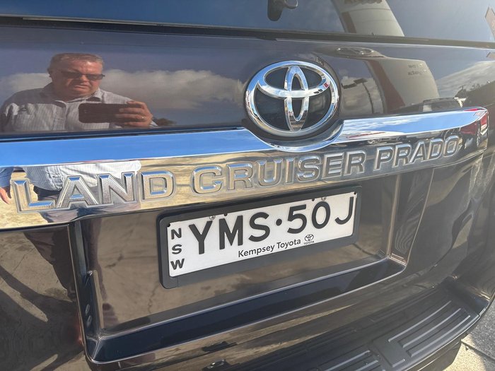 2022 Toyota Landcruiser Prado GXL