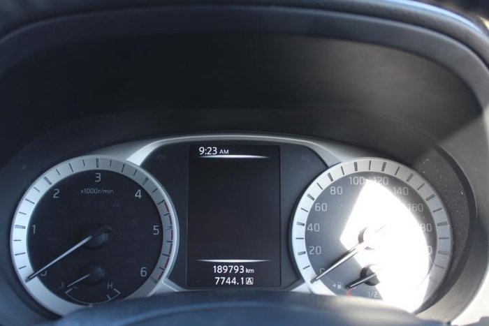 2015 Nissan Navara ST