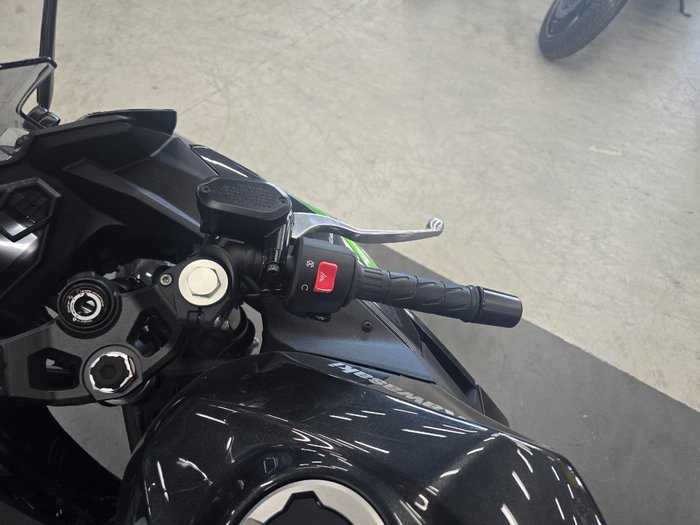 2025 Kawasaki NINJA 500 GREY