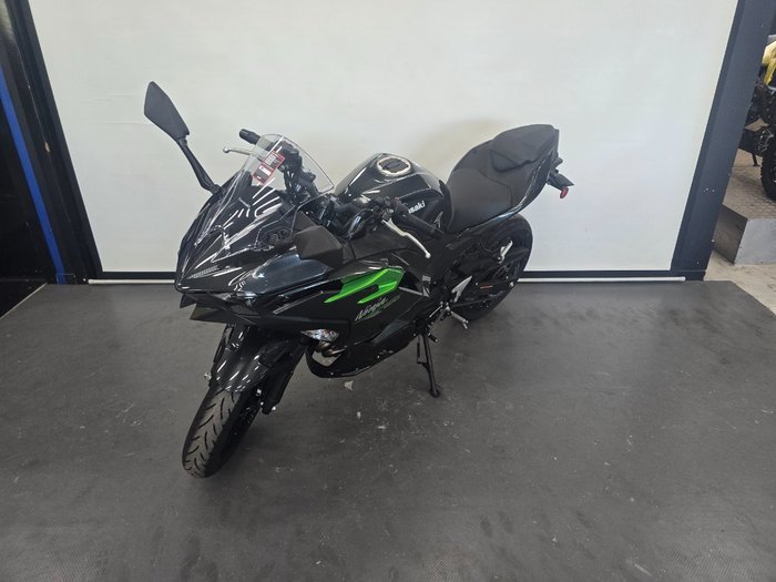 2025 Kawasaki NINJA 500 GREY