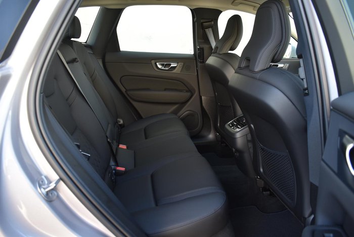 2025 Volvo XC60 Plus B5 Bright MY26 AWD Aurora Silver