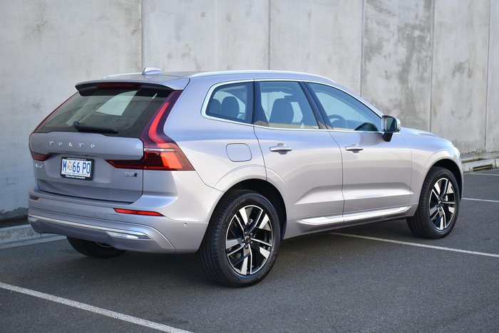 2025 Volvo XC60 Plus B5 Bright MY26 AWD Aurora Silver