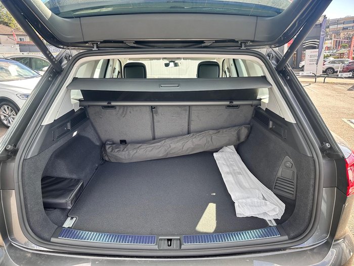 2025 Volkswagen Touareg 170TDI