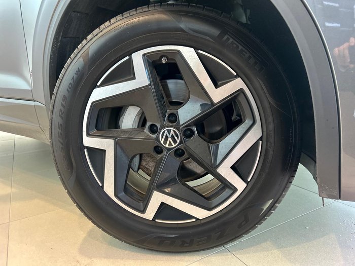 2025 Volkswagen Touareg 170TDI