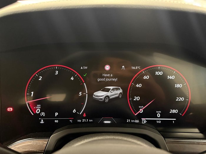 2025 Volkswagen Touareg 170TDI