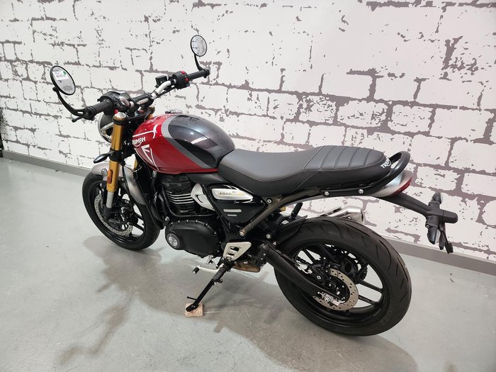 2025 Triumph Speed 400 Speed Four Red