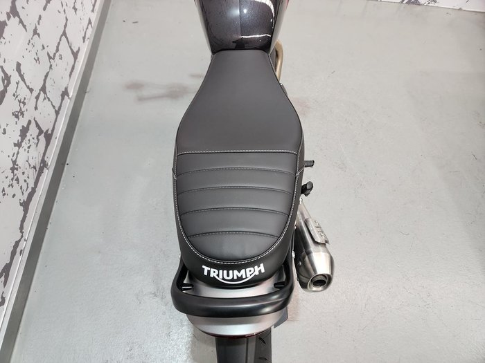 2025 Triumph Speed 400 Speed Four Red