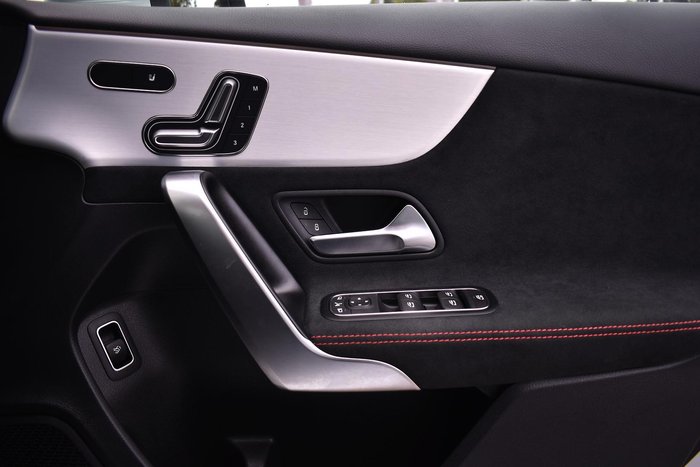 2024 Mercedes-Benz A-Class A200 V177 High-Tech Silver
