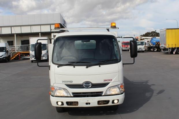 2014 Hino 616 - 300 Series