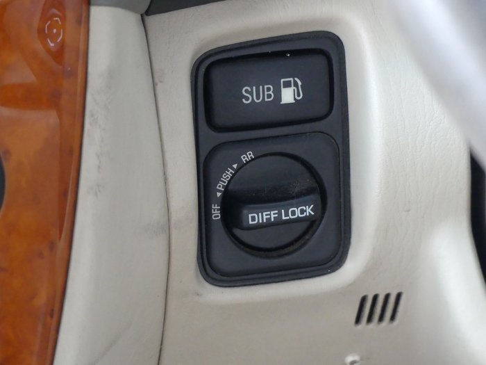 2002 Toyota Landcruiser