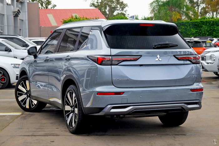 2025 Mitsubishi Outlander Aspire