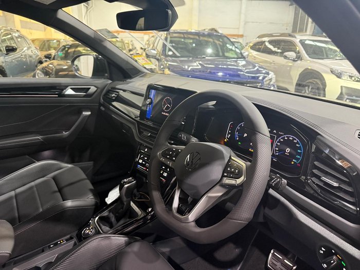 2025 Volkswagen T-Roc 140TSI R-Line