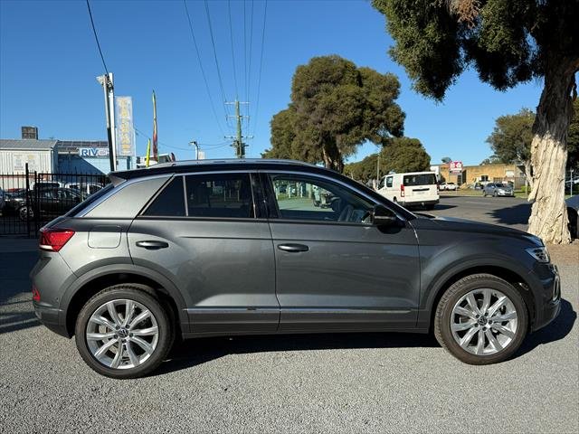 2025 Volkswagen T-ROC STYLE