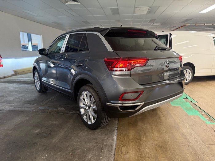 2025 Volkswagen T-Roc 110TSI Style