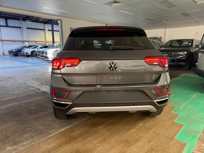 2025 Volkswagen T-Roc 110TSI Style