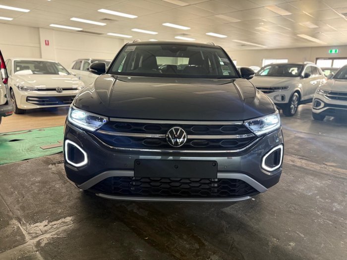 2025 Volkswagen T-Roc 110TSI Style