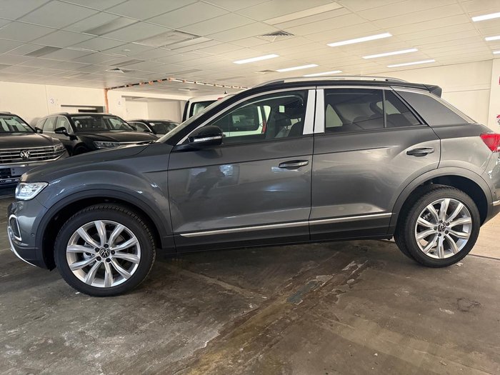 2025 Volkswagen T-Roc 110TSI Style