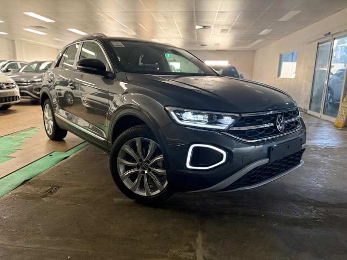 2025 Volkswagen T-Roc 110TSI Style