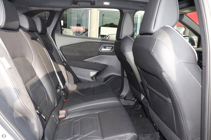 2025 Nissan QASHQAI N-DESIGN e-POWER J12 MY25 Ceramic Grey with Onyx Black Roof