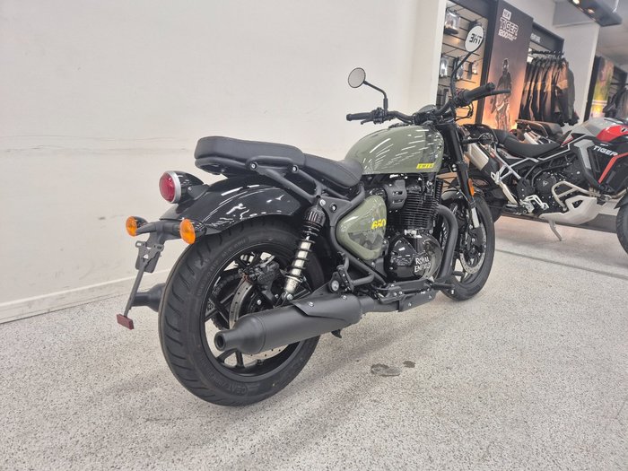2025 Royal Enfield SHOTGUN 650 Green