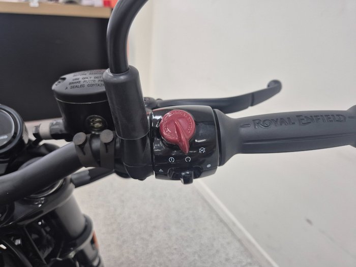 2025 Royal Enfield SHOTGUN 650 Green