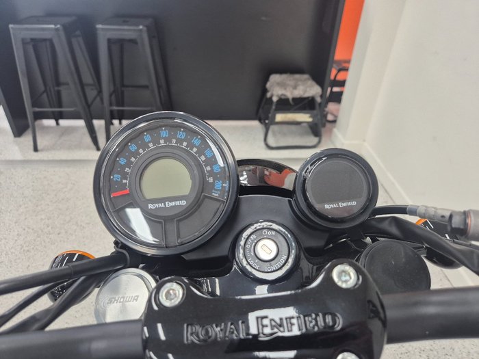 2025 Royal Enfield SHOTGUN 650 Green