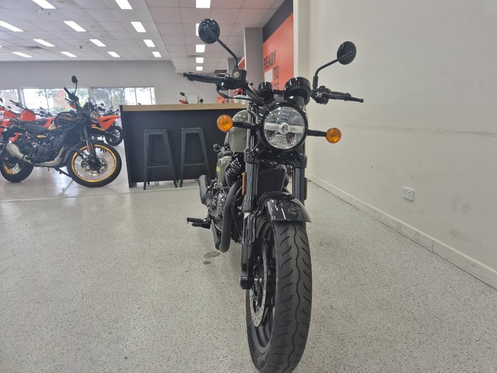 2025 Royal Enfield SHOTGUN 650 Green