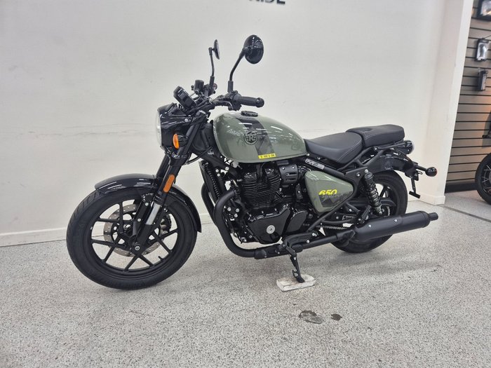 2025 Royal Enfield SHOTGUN 650 Green