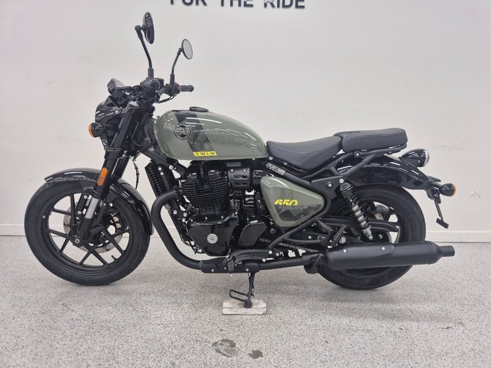 2025 Royal Enfield SHOTGUN 650 Green