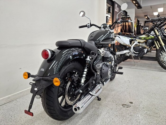 2025 Royal Enfield SUPER METEOR 650 Green
