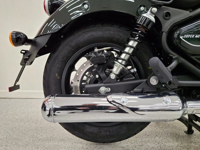 2025 Royal Enfield SUPER METEOR 650 Green