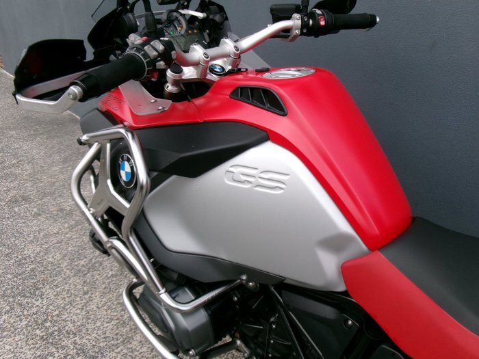 2015 BMW Motorrad R1200 GS ADVENTURE RED