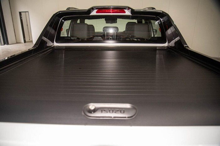 2025 Isuzu D-MAX X-TERRAIN