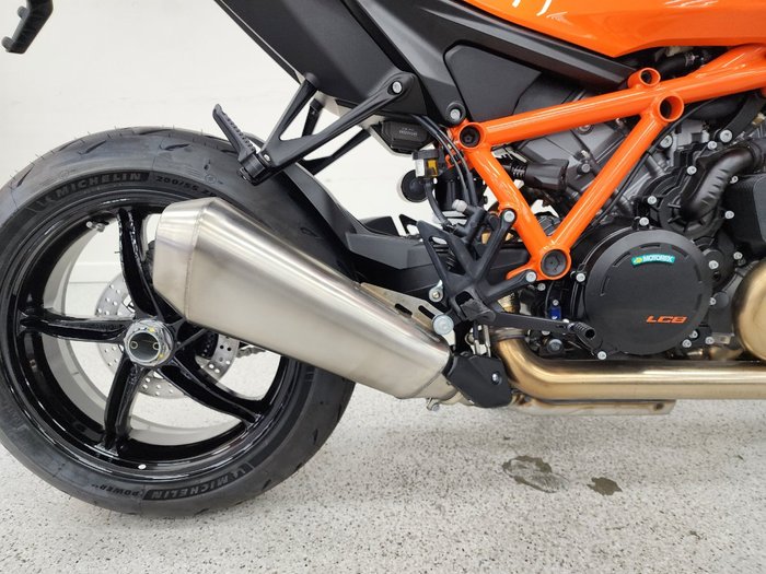 2024 Ktm 1390 SUPER DUKE R Orange