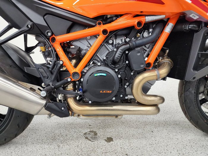 2024 Ktm 1390 SUPER DUKE R Orange