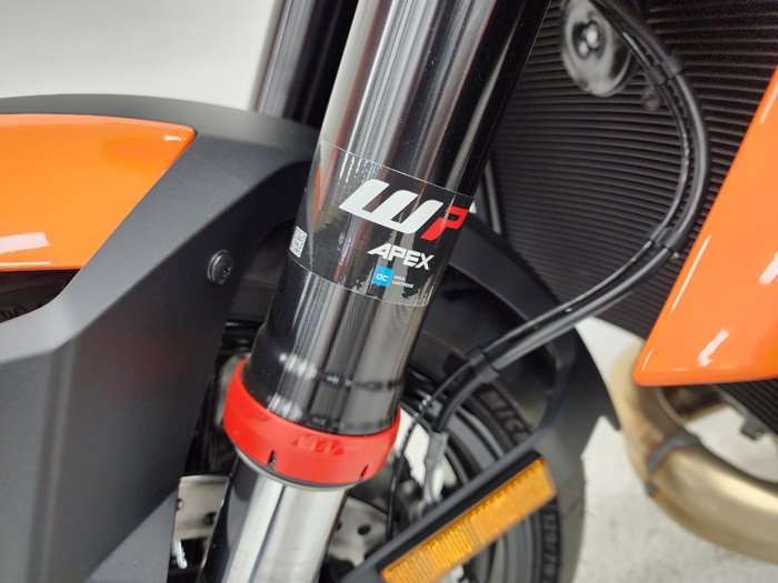 2024 Ktm 1390 SUPER DUKE R Orange