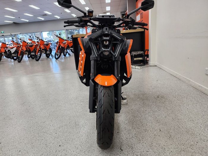 2024 Ktm 1390 SUPER DUKE R Orange