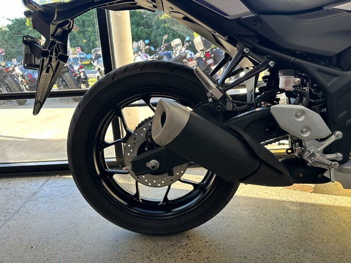 2025 Yamaha YZF-R3 WHITE