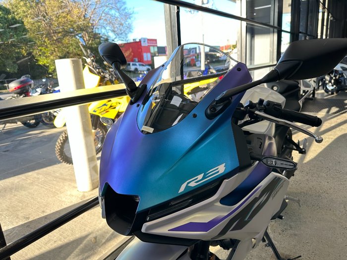 2025 Yamaha YZF-R3 WHITE