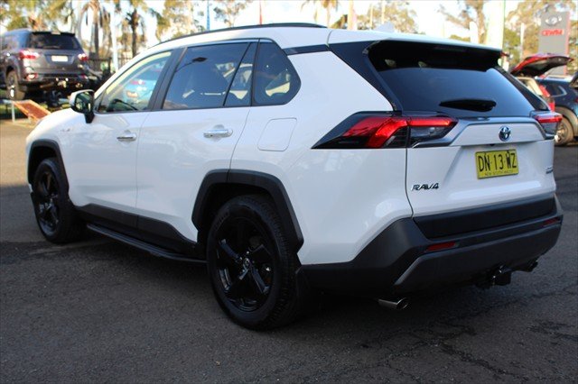2019 Toyota RAV4 Cruiser MXAA52R White