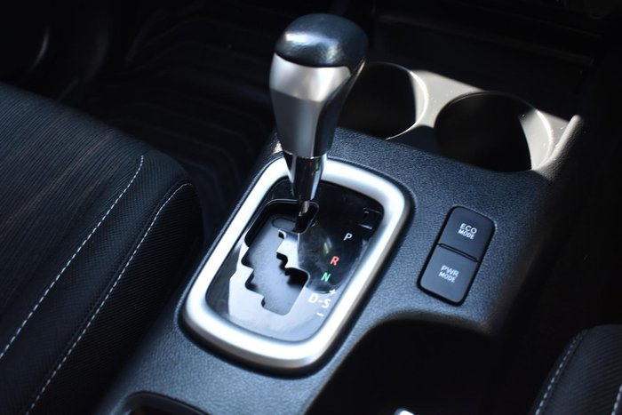 2021 Toyota Hilux SR5