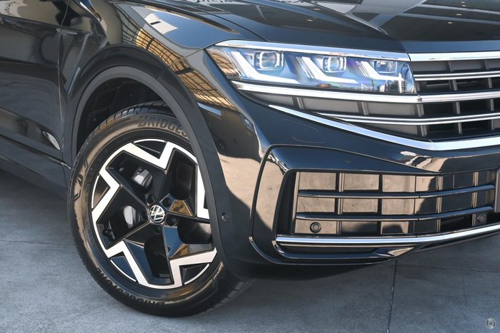 2025 Volkswagen Touareg 170TDI